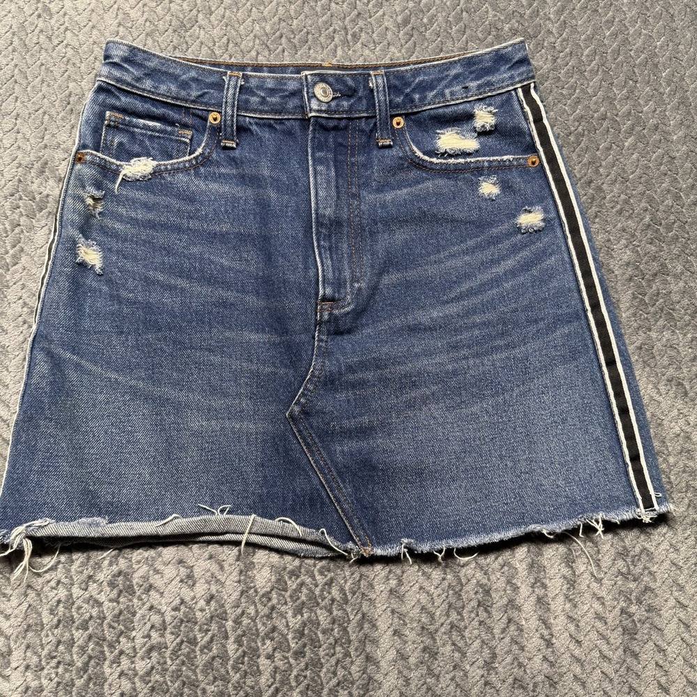 Abercrombie Fitch AF Denim Skirt Women 26/2 Zoe Blue‎ Distressed Raw Hem Track